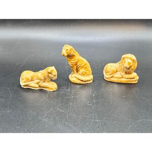 Vtg Wade Whimsies Red Rose Tea Figurines Lion Tiger Set of 3 Trinket Miniatures